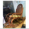 Кресло–качалка 05/17 со светлой подушкой на сиденье из ротанга с подножкой  заказать в интернет магазине по цене 30 500 руб. в Самаре